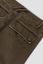 pantalon-en-coton-vert-militaire-decontracte