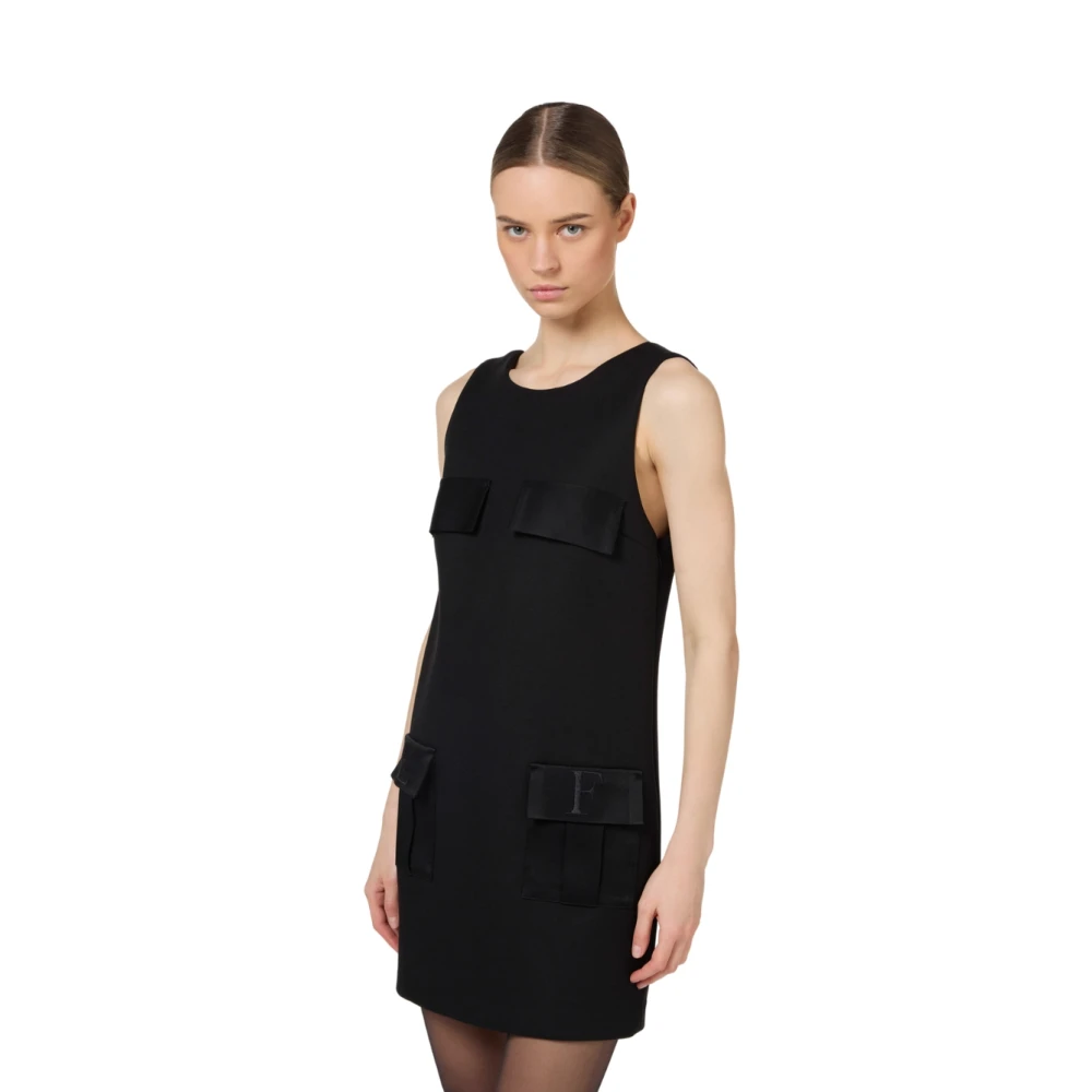 Elisabetta Franchi Korte Jurk met Elegant Ontwerp Black Dames