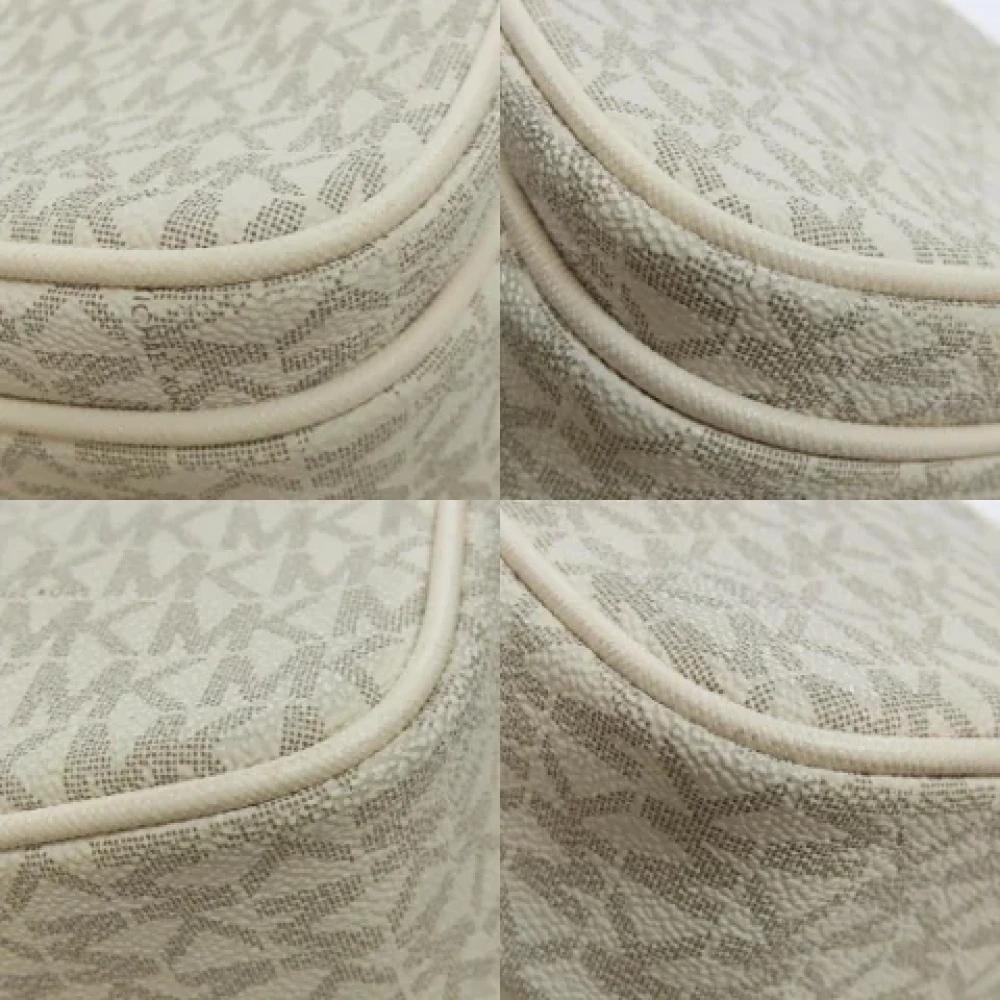 Michael Kors Pre-owned Plastic shoulder-bags White Dames