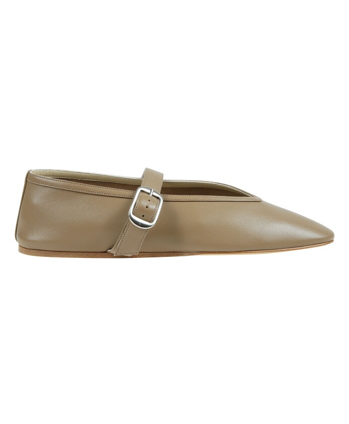 chaussures-plates-ballerines-elegantes-confortables-design