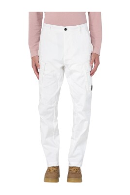 multipocket-regular-fit-cargo-pants