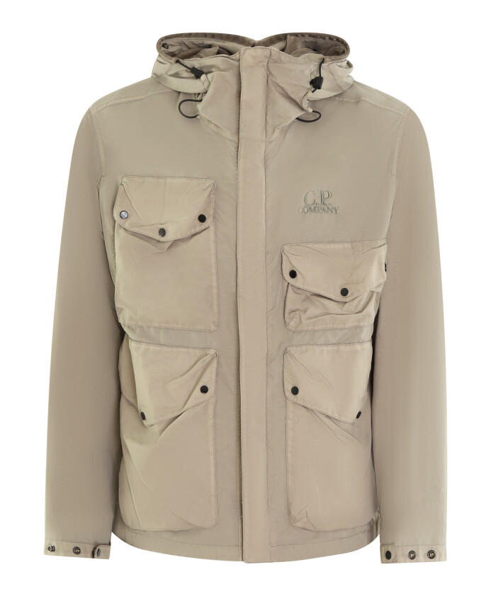 mens-outerwear-jacket-stylish