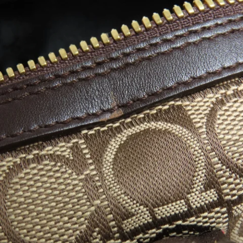 Salvatore Ferragamo Pre-owned Canvas handbags Brown Dames