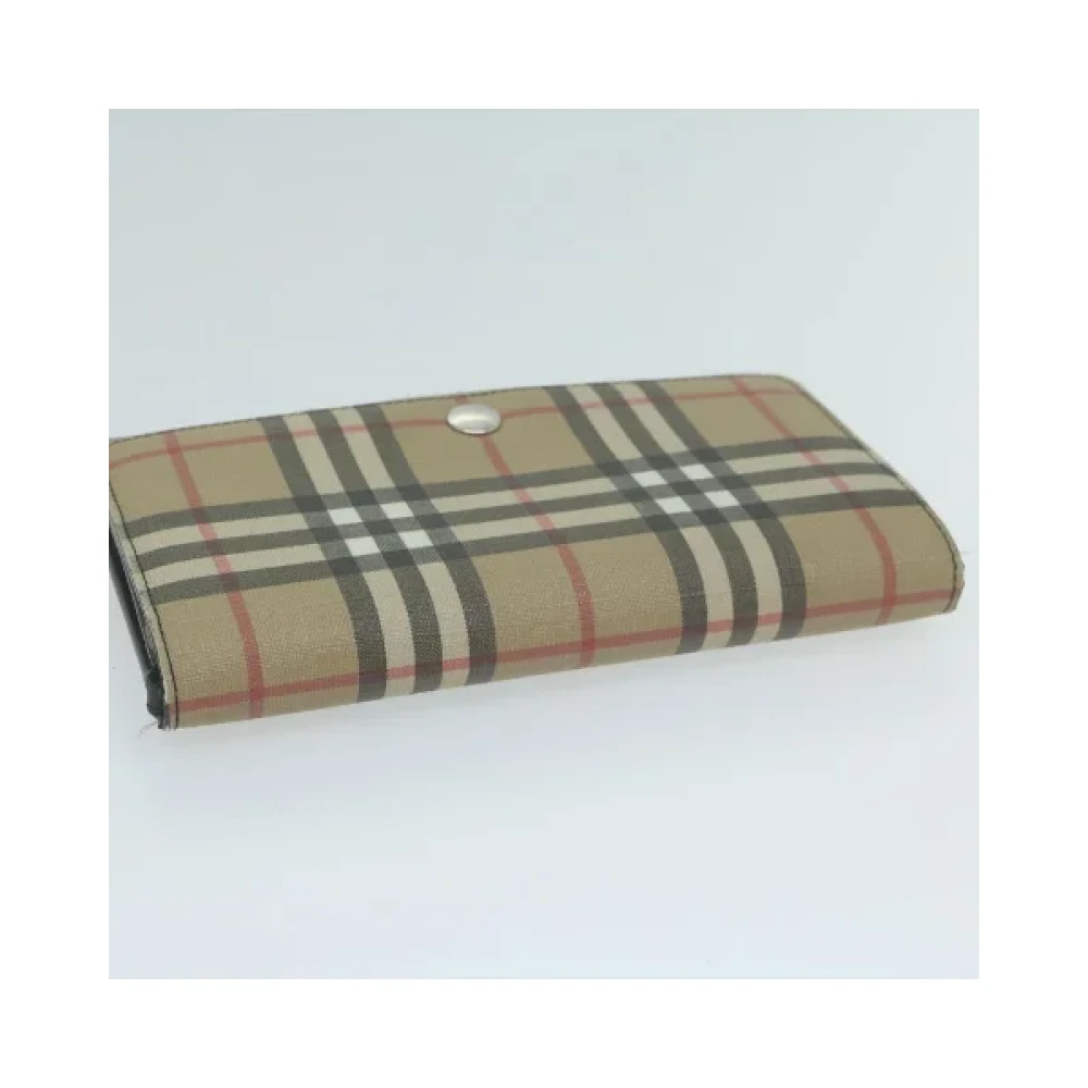 Burberry Vintage Pre-owned Plastic wallets Beige Dames