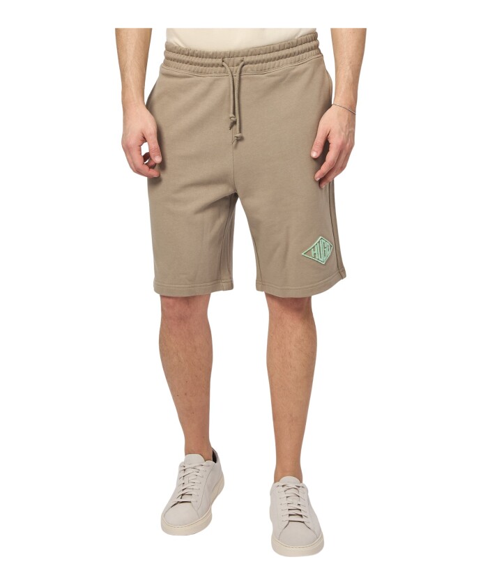 beige-shorts-met-trekkoord-taille