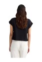 t-shirt-noir-en-coton-avec-strass