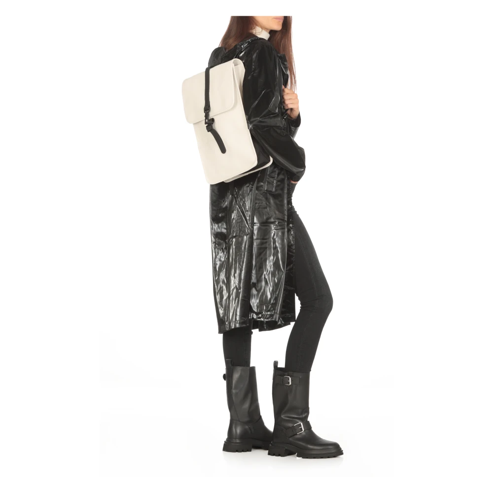 Rains Beige Waterdichte Rugzak met Drukknopen Beige Dames