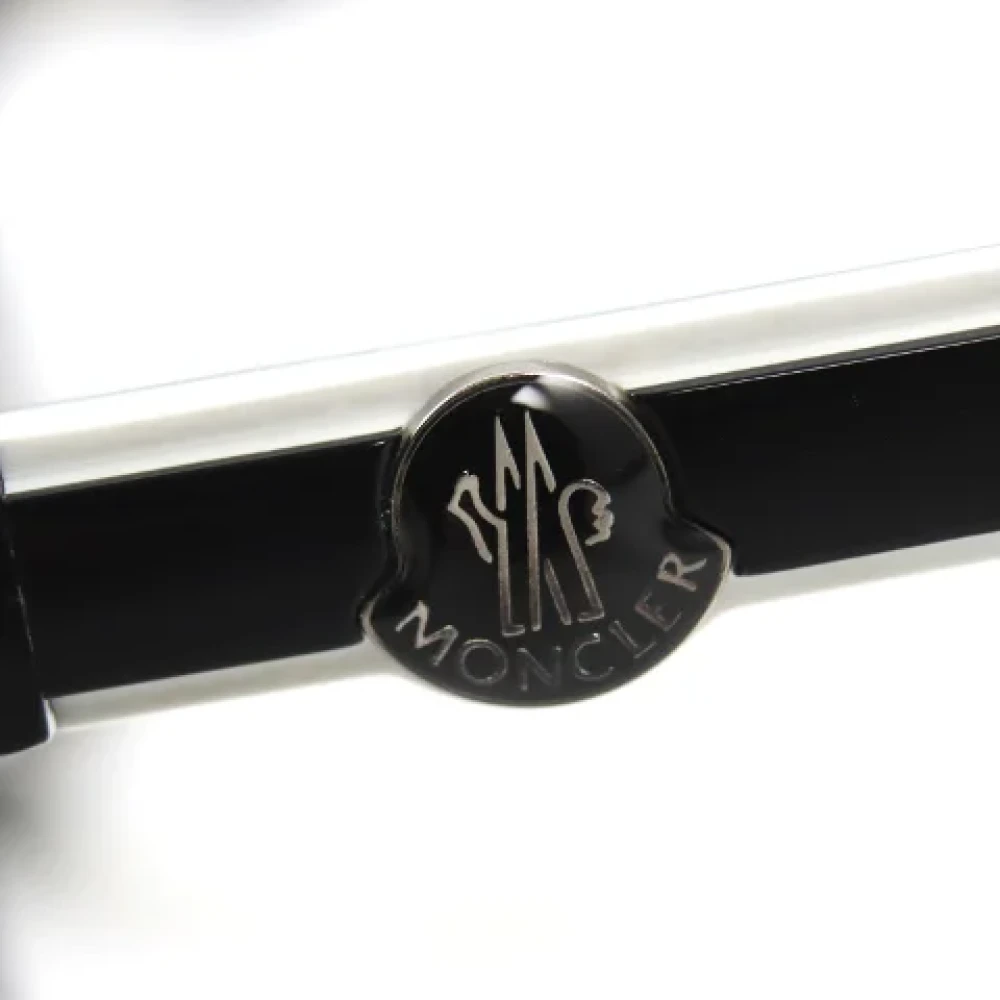 Moncler Pre-owned Fabric sunglasses Black Heren