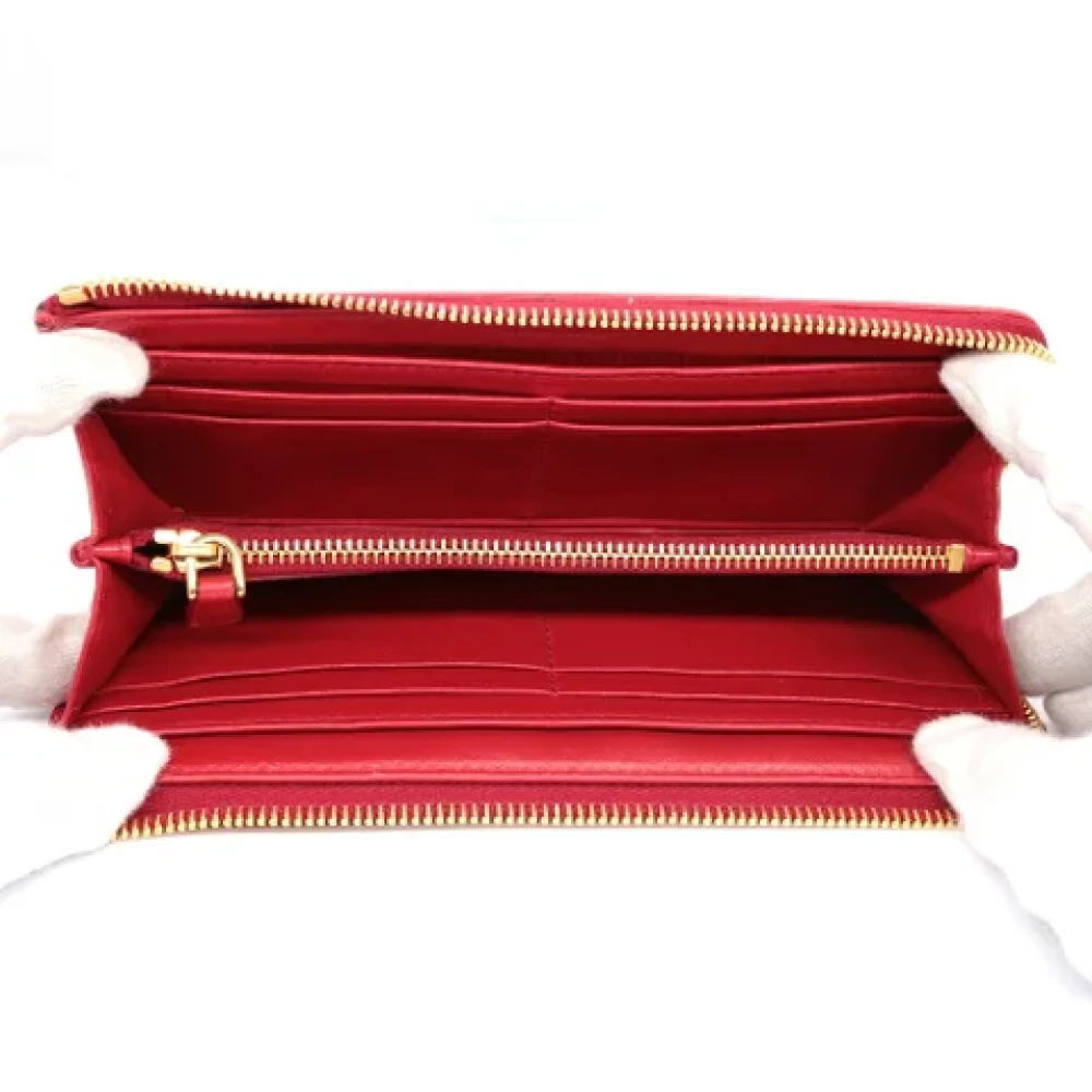 Miu Pre-owned Leather wallets Pink Dames