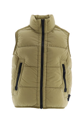 stylish-jacket-for-outdoor-adventures