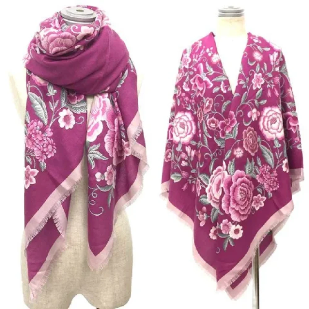 Loewe Pre-owned Silk scarves Multicolor Dames