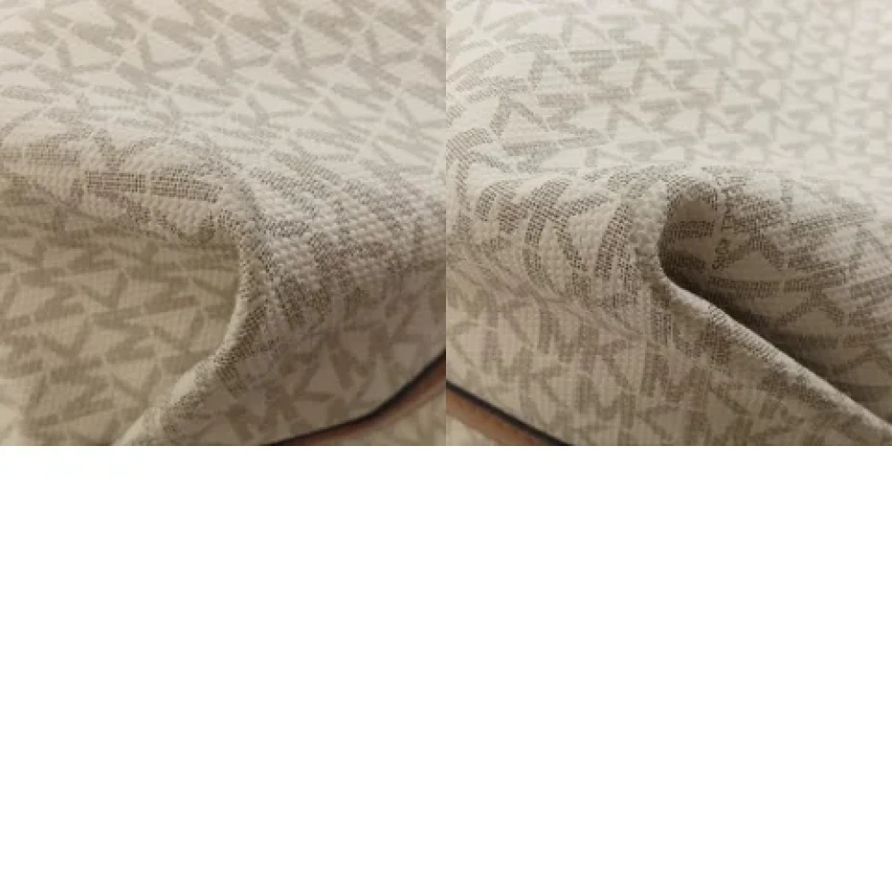 Michael Kors Pre-owned Fabric handbags Beige Dames