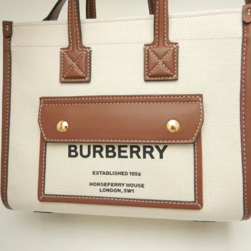 Burberry Vintage Pre-owned Leather totes Beige Dames