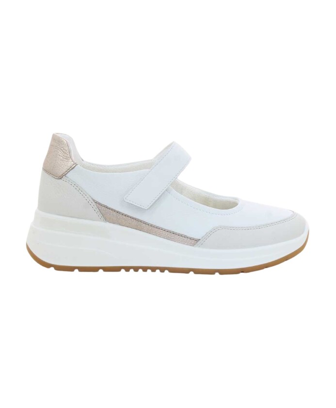 chaussures-blanches-pour-femmes