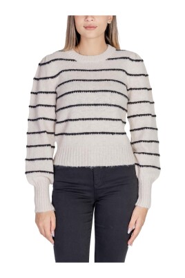pull-a-rayures-en-tricot