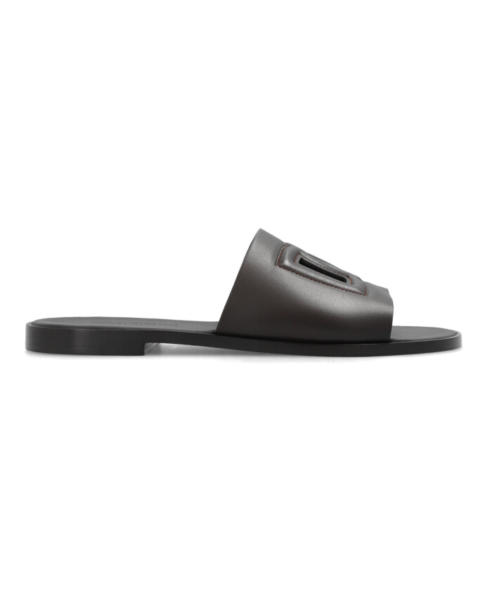sandales-en-cuir