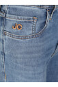 bootcut-jeans