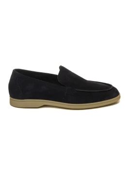 5542 Loafer
