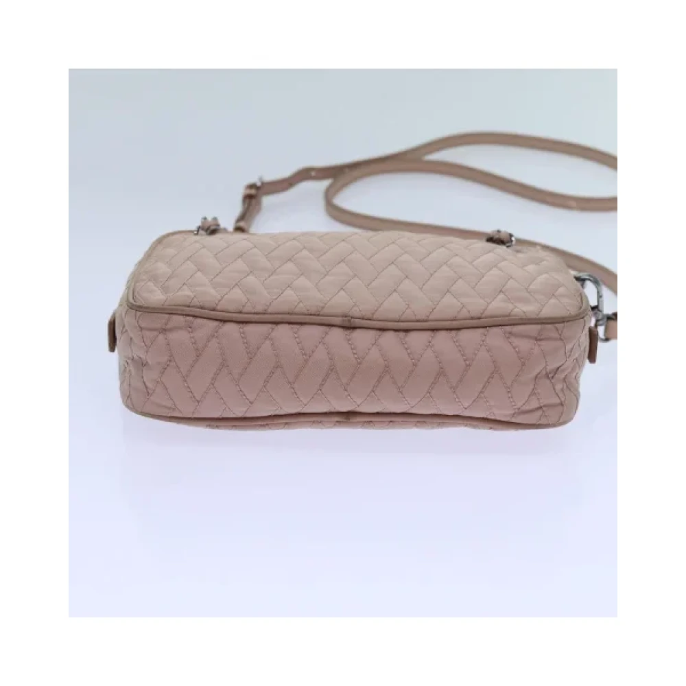 Prada Vintage Pre-owned Nylon handbags Pink Dames