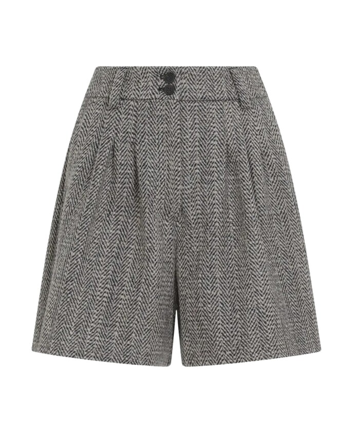wool-leilan-short