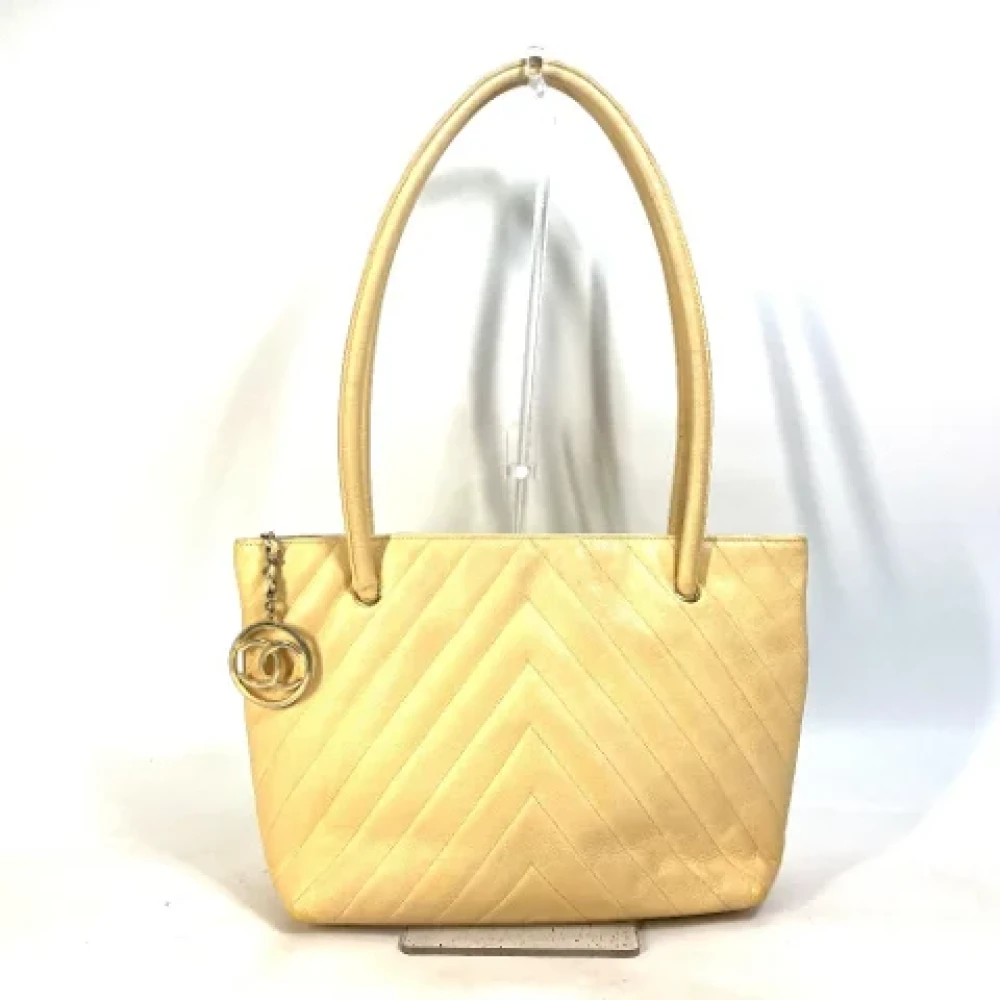 Chanel Vintage Pre-owned Fabric chanel-bags Yellow Dames