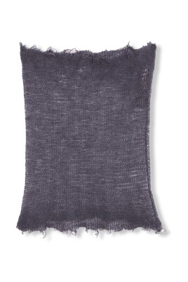 onye-col-gris-en-alpaga-soie-et-cachemire-tricote-ouvert