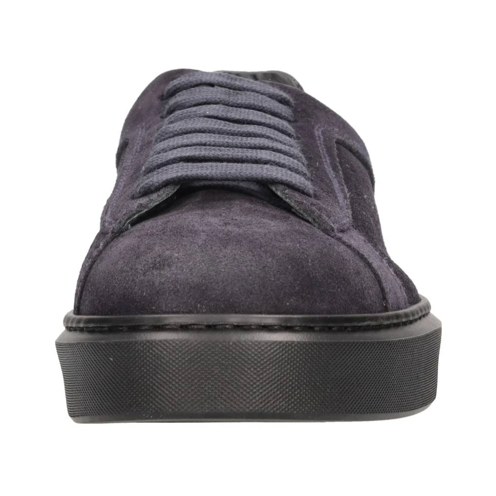 Doucal's Suede Sneakers