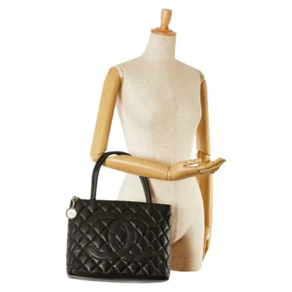 Chanel Vintage Pre-owned Leather totes Black Dames