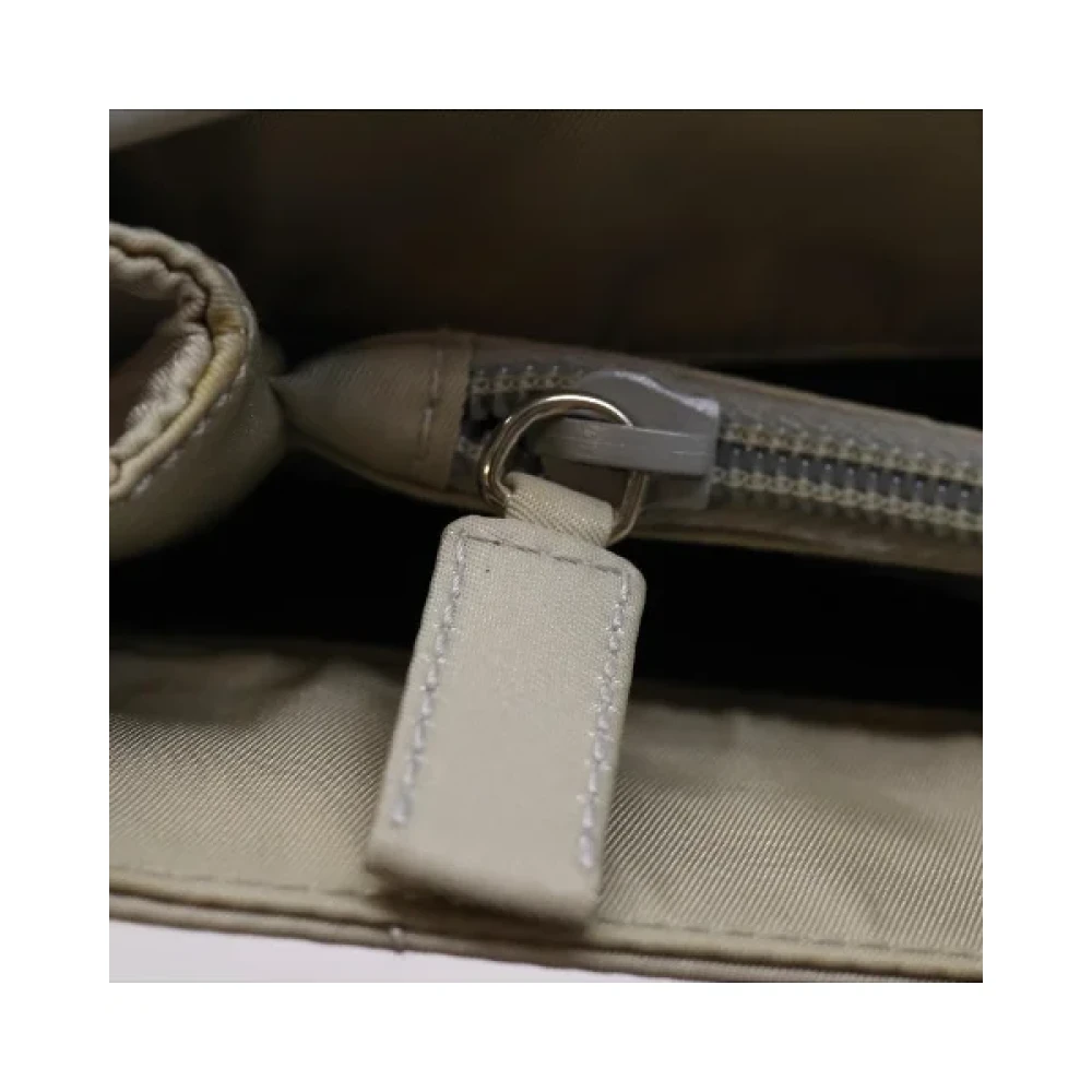 Prada Vintage Pre-owned Nylon prada-bags Gray Dames