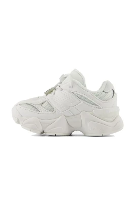 9060 Bungee Sneaker