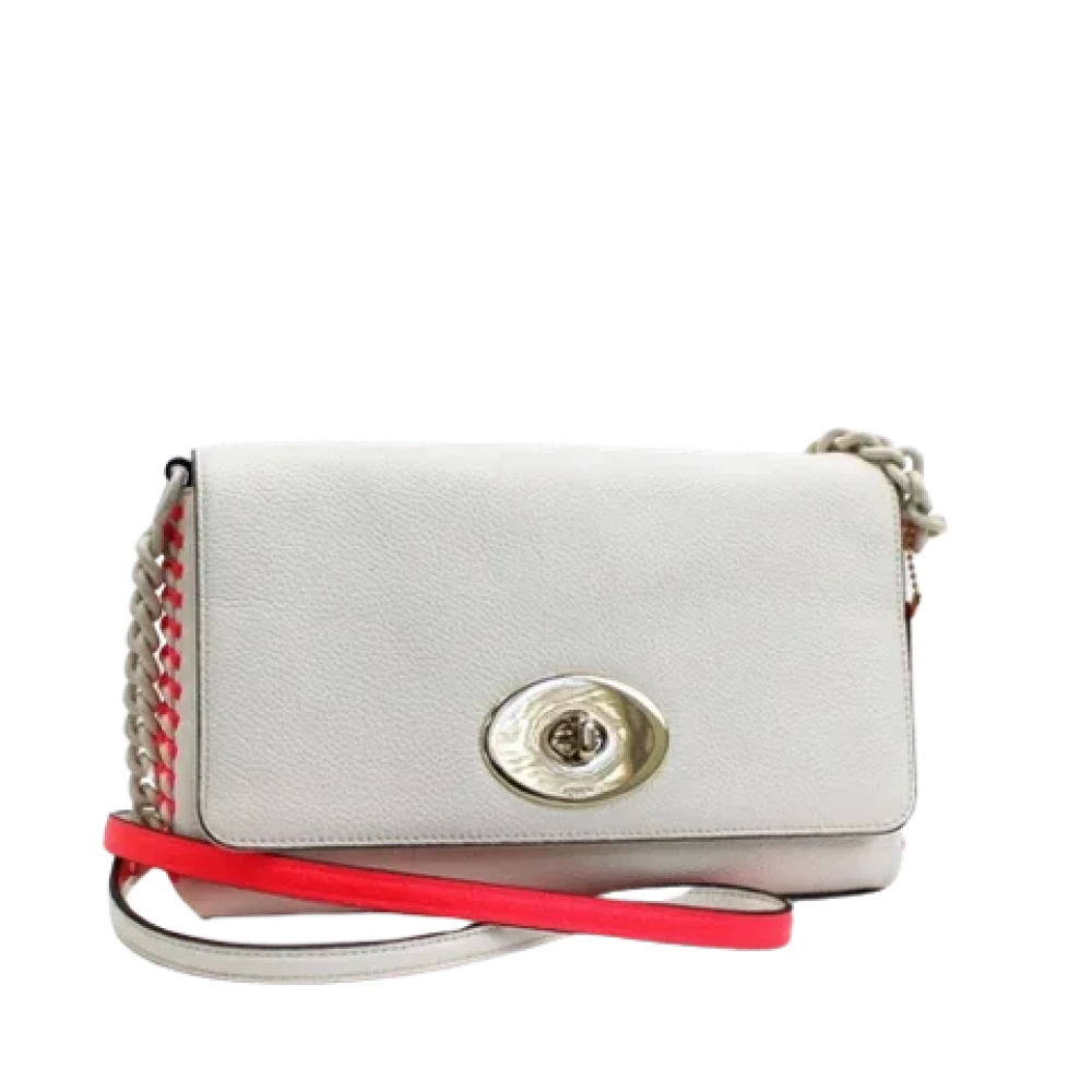 Coach Pre-owned Leather shoulder-bags Pink Dames