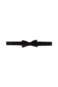 Bow tie