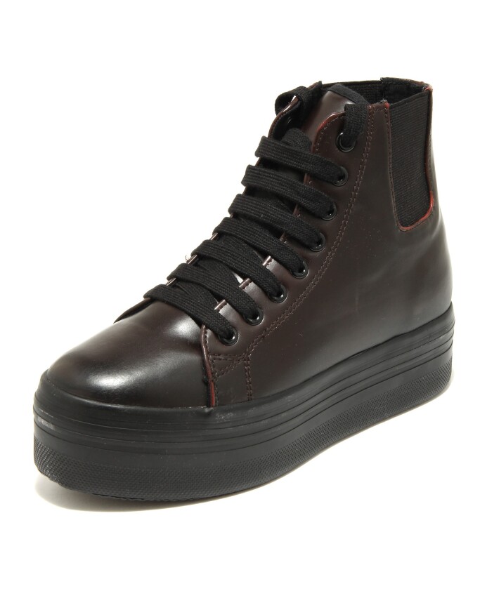 elastic-slip-on-shoes-wine-black