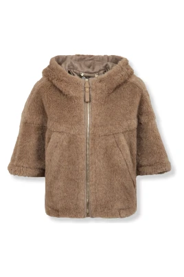 Petalo Teddy Cape