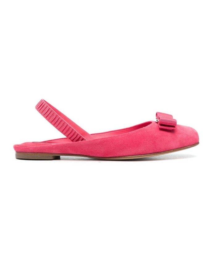chaussures-de-ballerine-rose-en-daim-avec