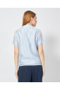 chemise-bleu-clair-col-en-v