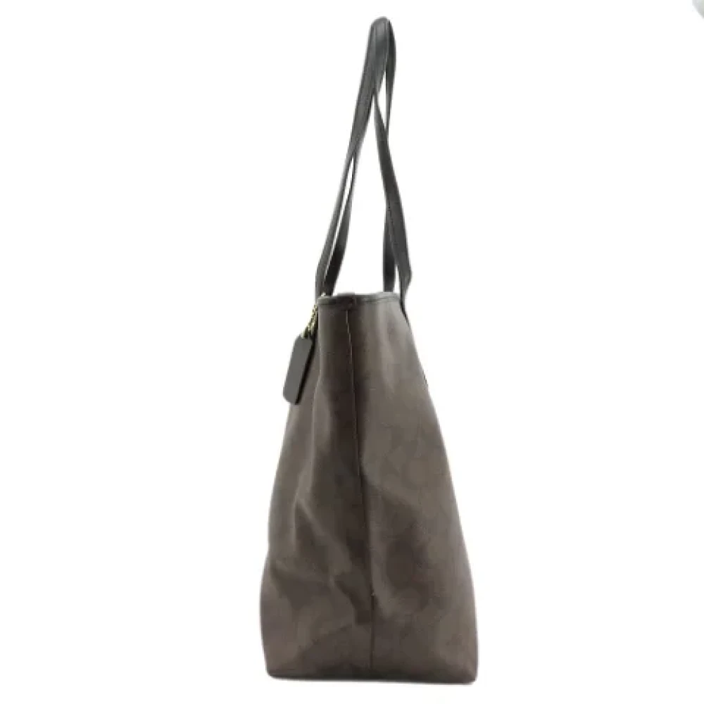 Coach Pre-owned Plastic totes Brown Dames