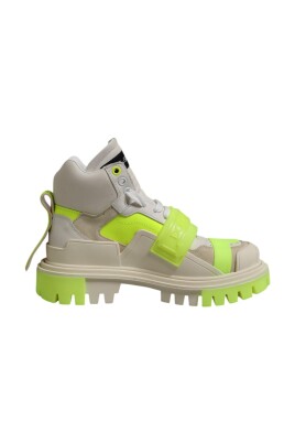 multicolor-trekking-ankle-boots-lace-up-closure
