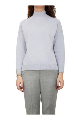stylish-knit-top