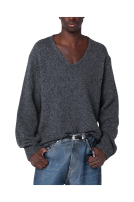 Link V-neck