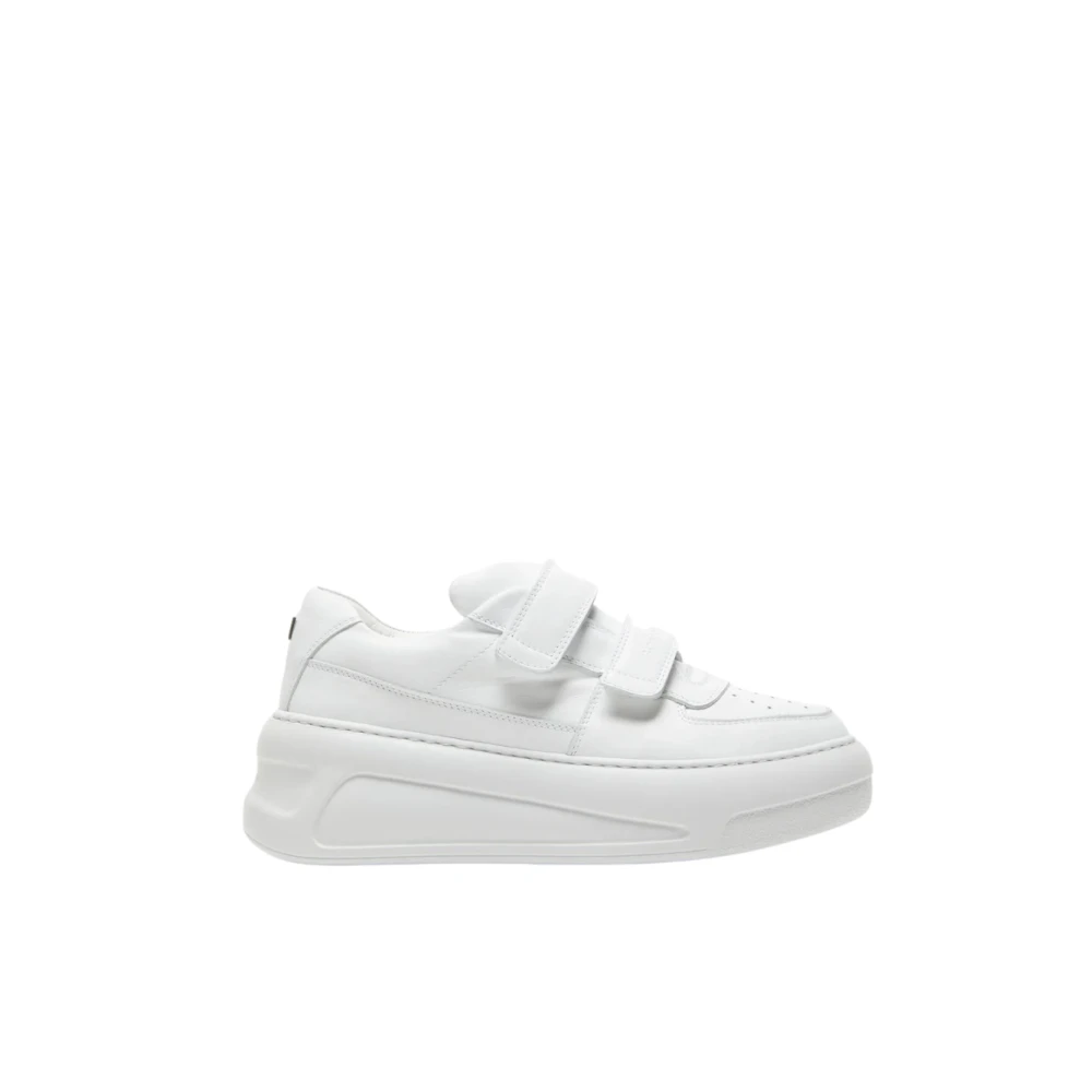 Acne Studios Witte leren Velcro sneakers gezichtsdetail Dames Schoenen