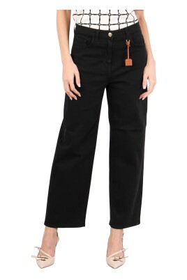 jean-en-coton-a-taille-haute-et-jambes-larges