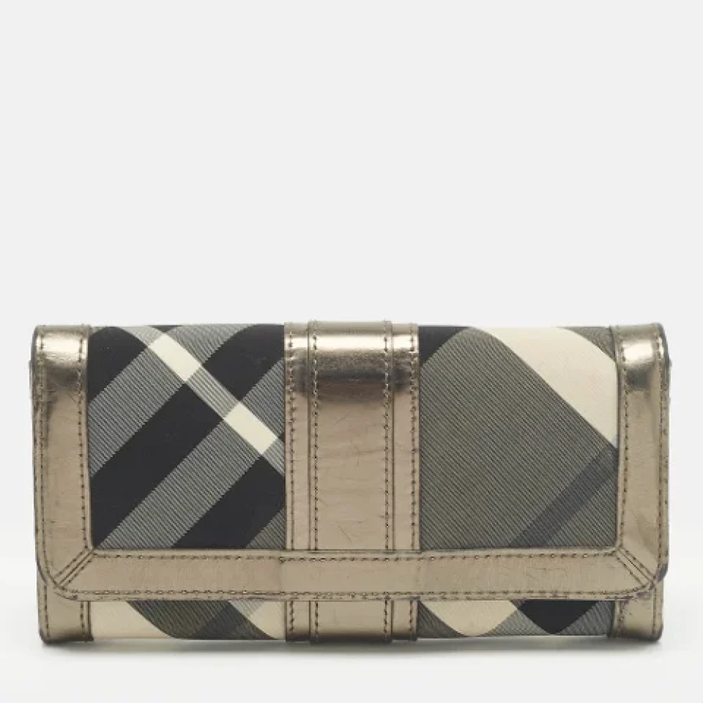 Burberry Vintage Pre-owned Nylon wallets Gray Dames
