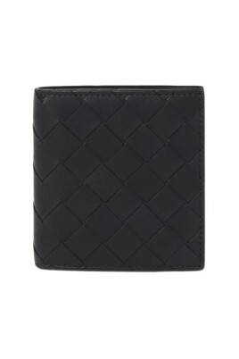 sophisticated-leather-wallet