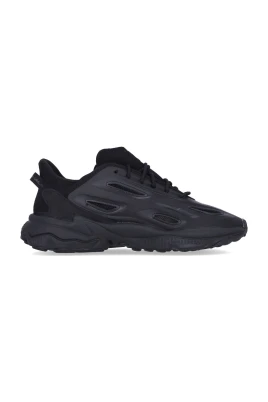 Core Black Low-Top Sneakers