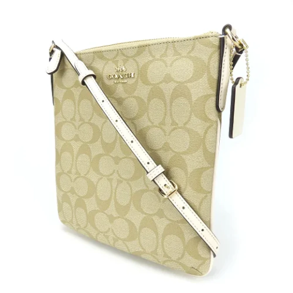 Coach Pre-owned Plastic shoulder-bags Beige Dames