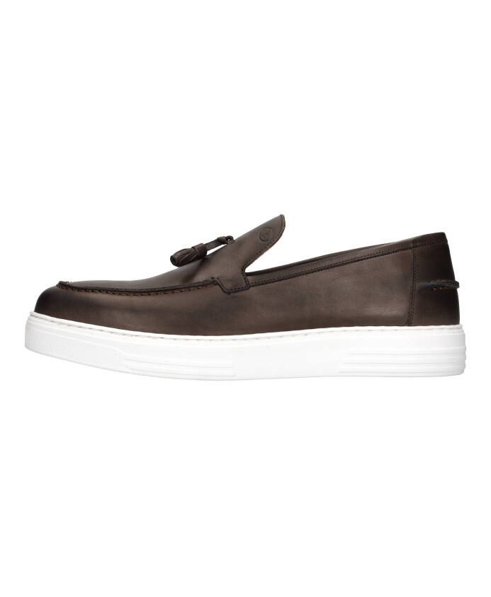 platte-schoenen-bruin