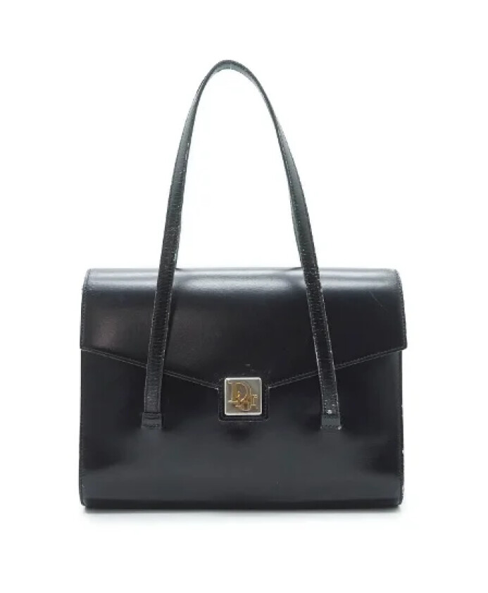 pre-owned-cuir-sacs-main