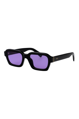 stylish-caro-sunglasses-for-summer