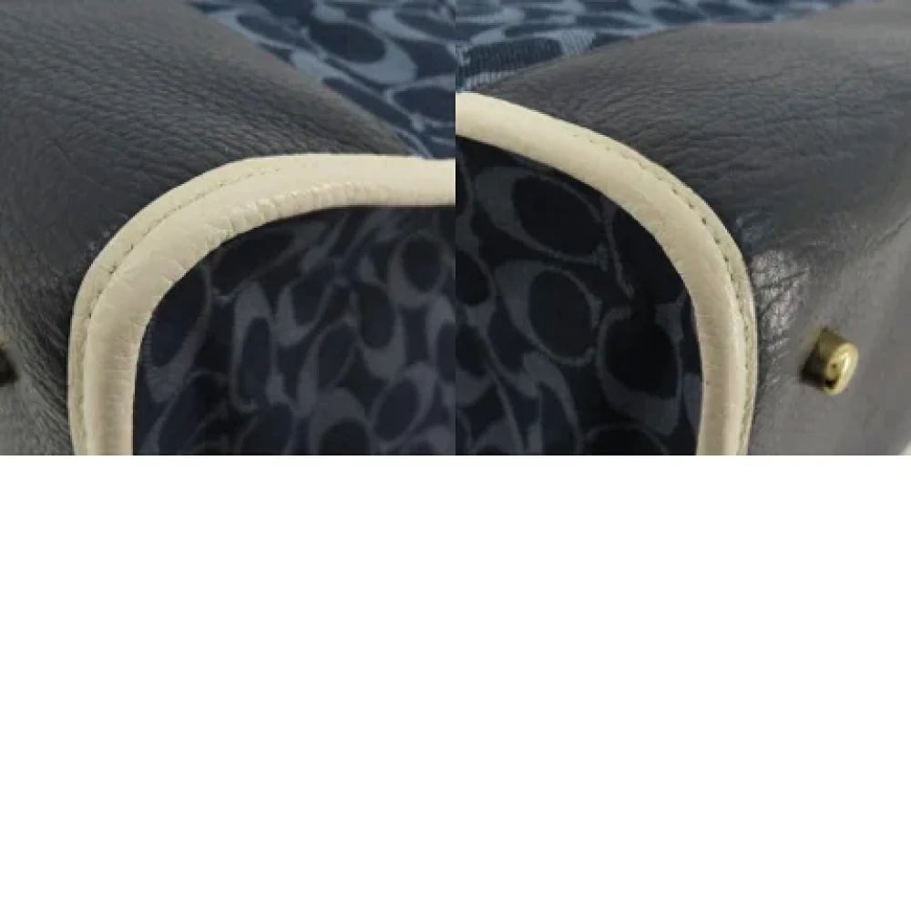 Coach Pre-owned Fabric totes Blue Dames